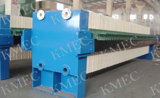 plate and frame type filter press used in oil mills